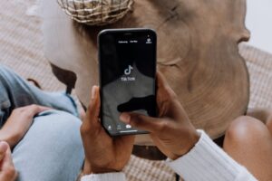 tiktok op scherm